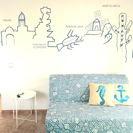 House Near The Sea With Pool Apartman Puerto del Carmen