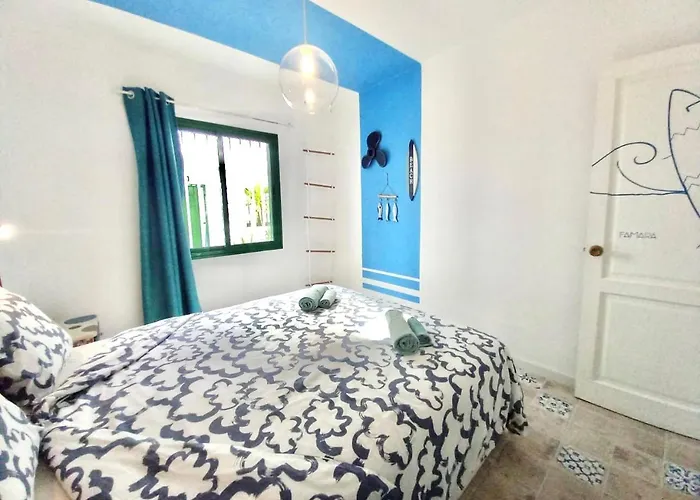 House Near The Sea With Pool *