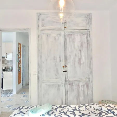 Apartment House Near The Sea With Pool Puerto del Carmen (Lanzarote)