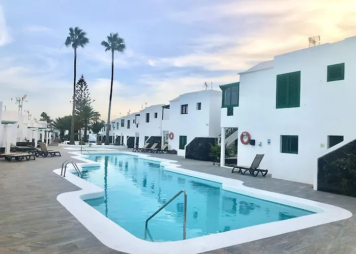 House Near The Sea With Pool *