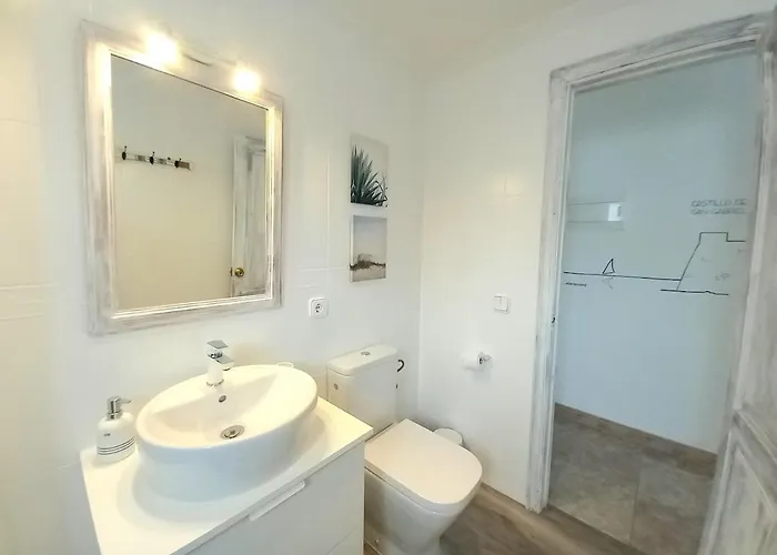 Διαμέρισμα House Near The Sea With Pool *