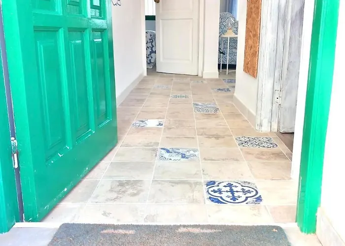 House Near The Sea With Pool Apartment *